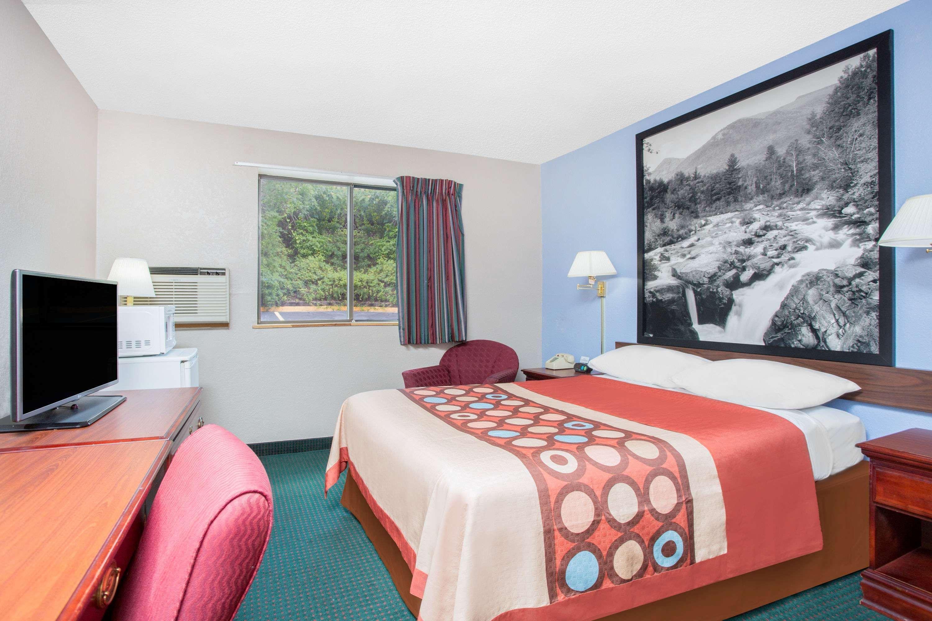 Super 8 By Wyndham Warner Robins Motel Bagian luar foto